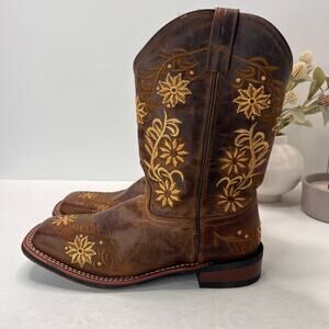 Laredo Secret Garden Floral Embroidered Pull-On Boot Brown 5822 Women 11M NWOB